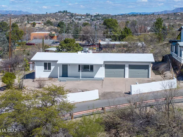 147 E La Castellana Dr, Nogales, AZ 85621