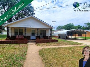 819 9th St, Alva, OK 73717