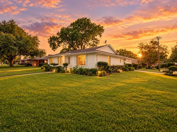 5319 Urban Crest Rd, Dallas, TX 75227