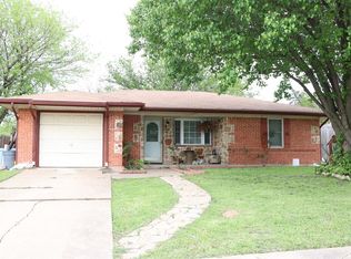 2208 Janice St, Mesquite, TX 75149