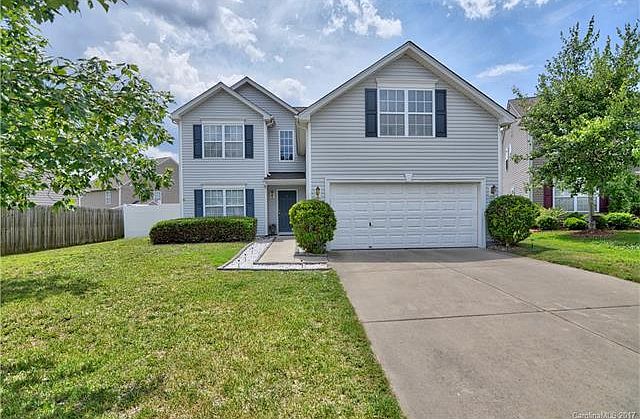 1st image of 214 Summit Park Ct