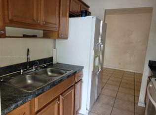 8704 NW 35th St APT 105, Pompano Beach, FL 33065
