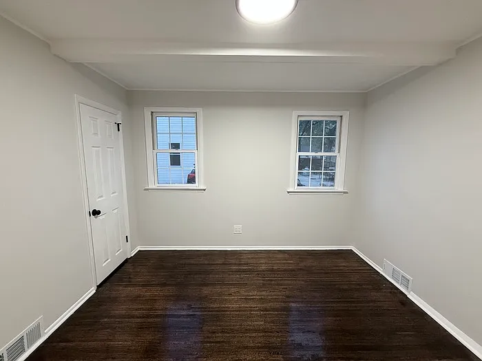 226 S Moore Ave — Photo 26