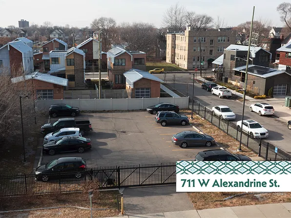 Devenir District - 711 W Alexandrine