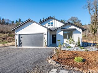 176 Wake Robin Lane, Longview, WA 98632