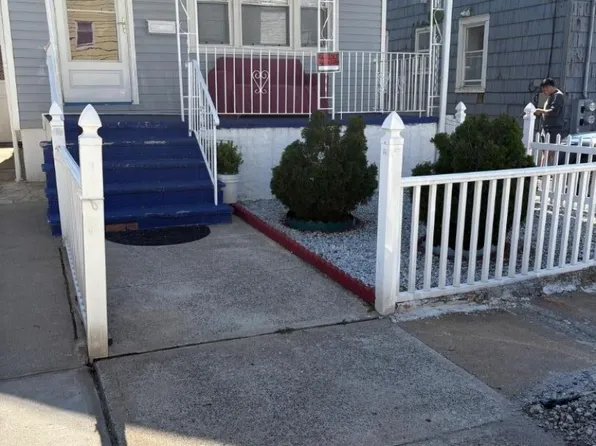 34 Cedar Ave, Elizabeth, NJ 07202