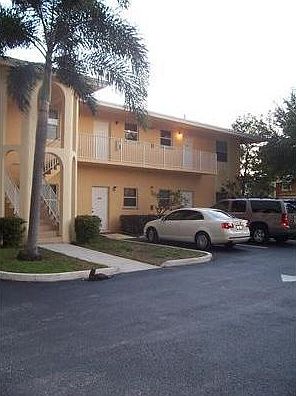 1st image of 3621 NW 90th Ter