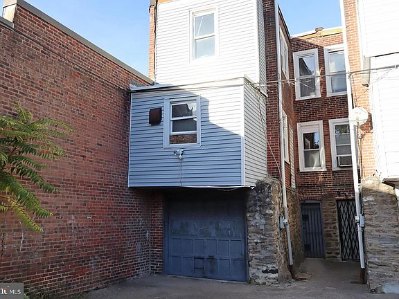 2nd image of 2152 Stenton Ave