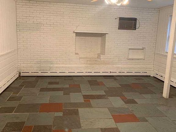5th image of 343 Carvel Ave