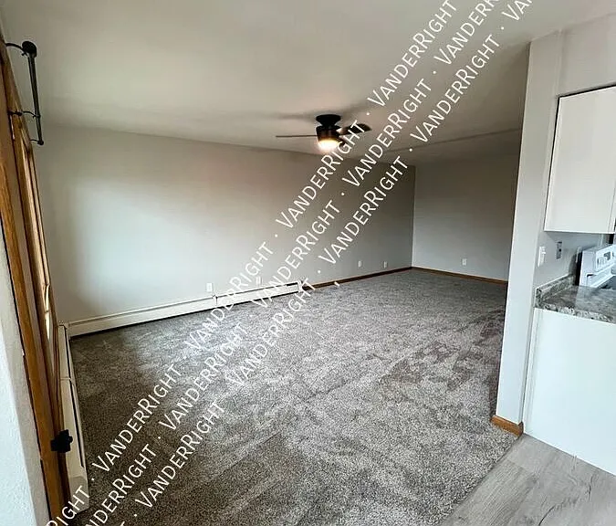 Carriage Hills Apartments — Photo 35