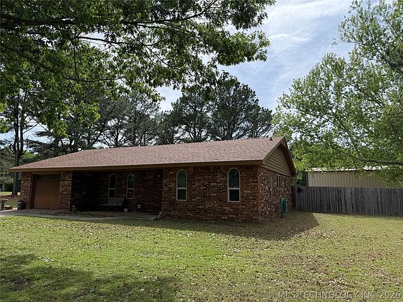 3rd image of 226 Quinn Rd