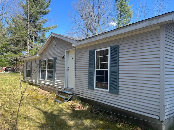 20127 Indian Dr, Paris, MI 49338