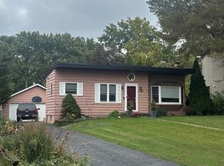 1161 S Edgewood Ave, Lombard, IL 60148