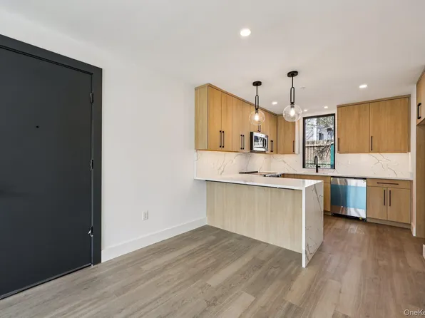 325 Manville, Pleasantville, NY