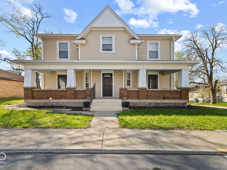 195 W Marion St