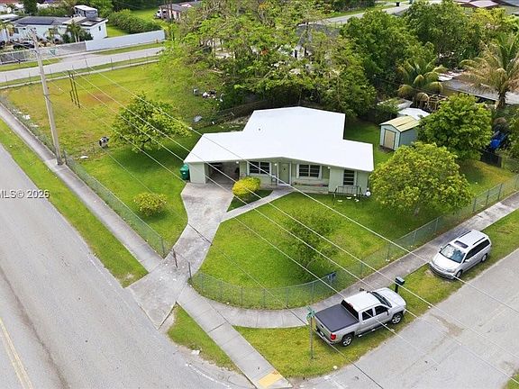 5th image of 26801 SW 144th Ct