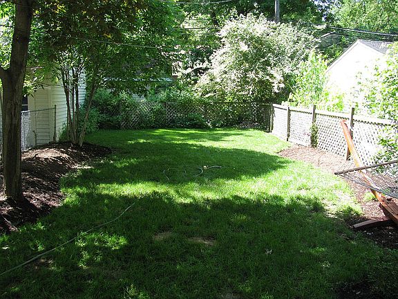 5th image of 10765 Talbot Ave