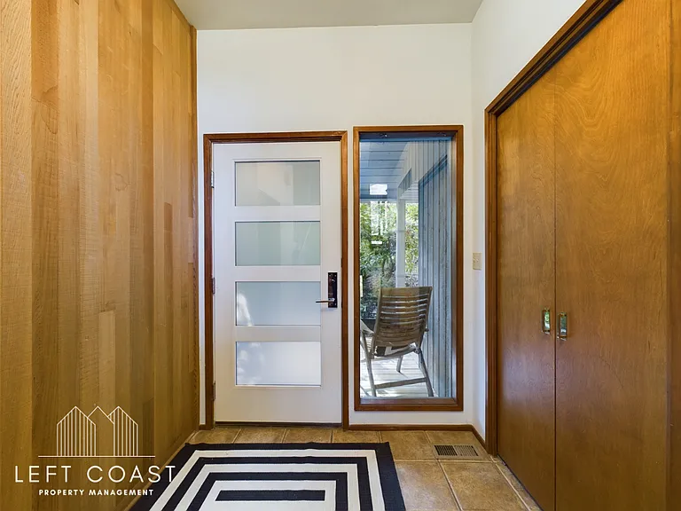 132 Salishan Dr — Photo 43