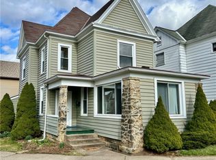 142 Hamilton Ave, Vandergrift, PA 15690