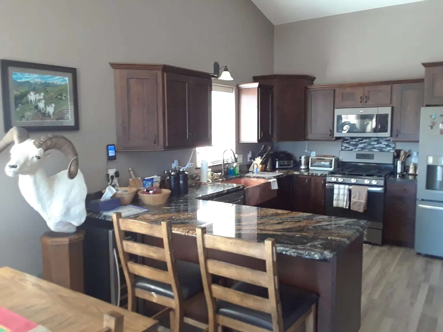 1807 Reserve St — Photo 2