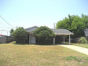 1st image of 429 McGuire Cir