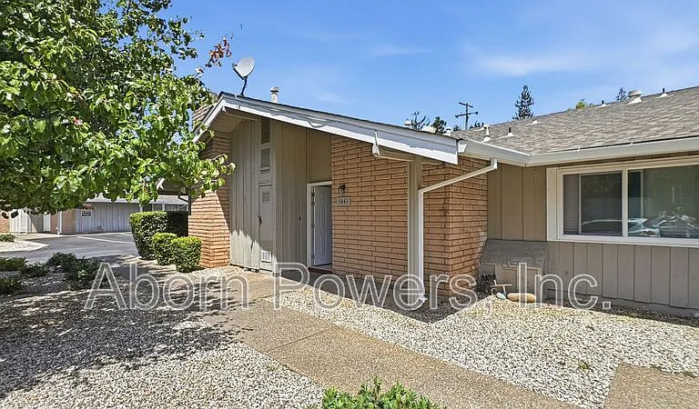 5441 Olympic Way — Photo 1
