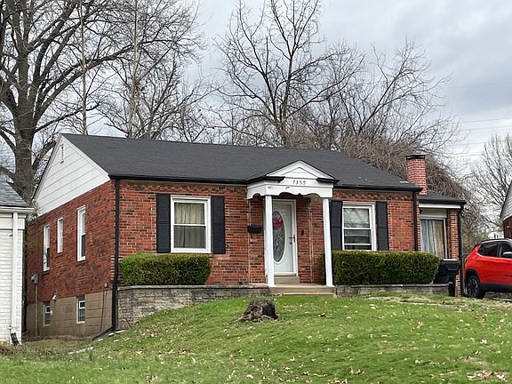 3rd image of 7359 Milan Ave