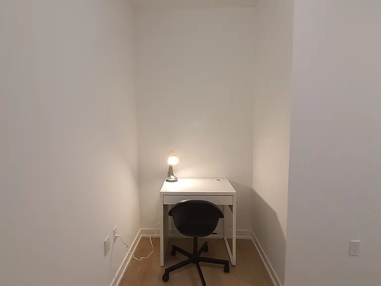 1195 The Queensway #807 — Photo 13