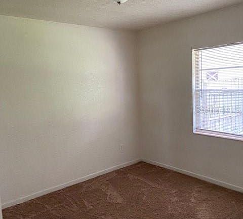 5th image of 403 E Myrtle St
