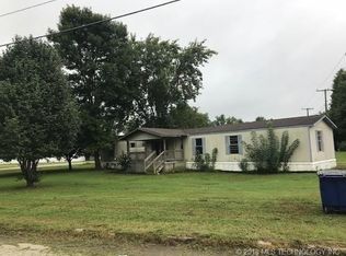 109 W Osage Ave, Nowata, OK 74048