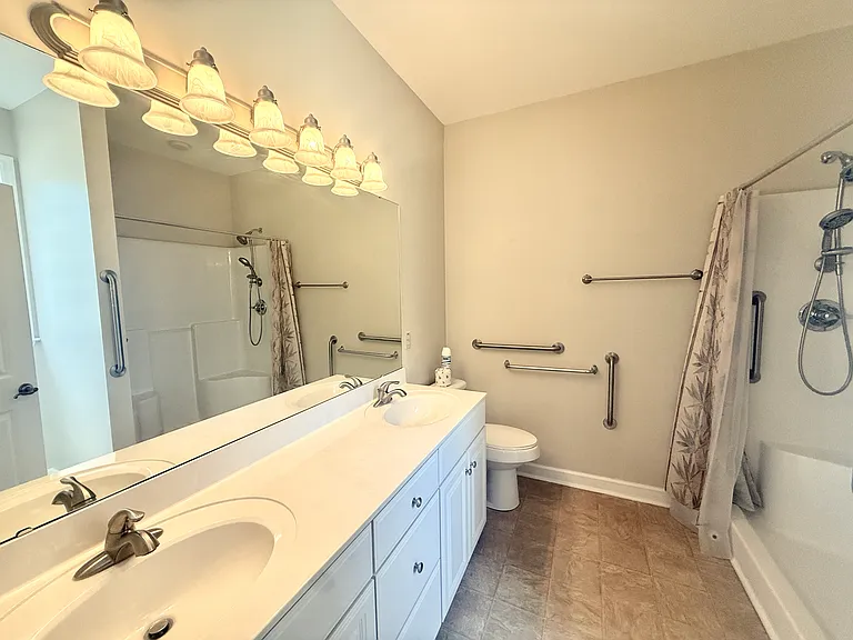335 Pine Loop Cir — Photo 17