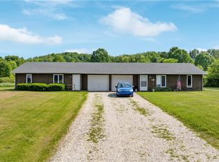 3138 Shaffer Rd, Atwater, OH 44201