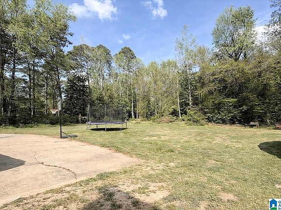 2nd image of 1304 Lay Dam Rd