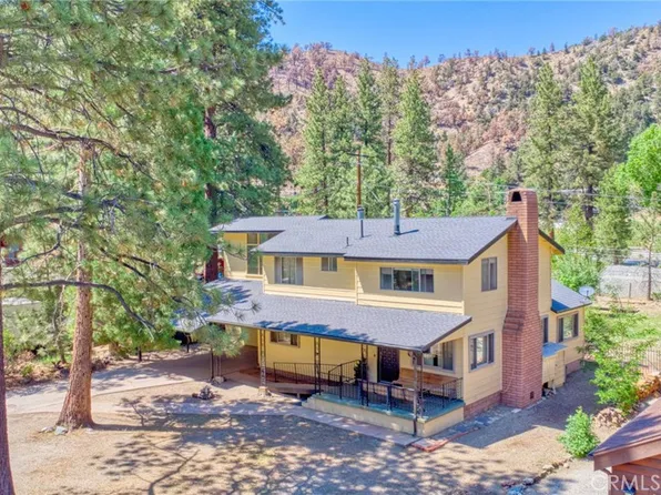 960 Snowbird Rd, Wrightwood, CA 92397