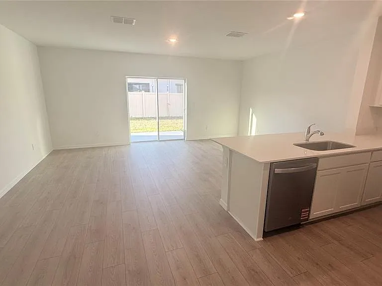 17209 English Chestnut Way — Photo 4