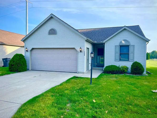 1305 Clover Creek Ln, Goshen, IN 46526