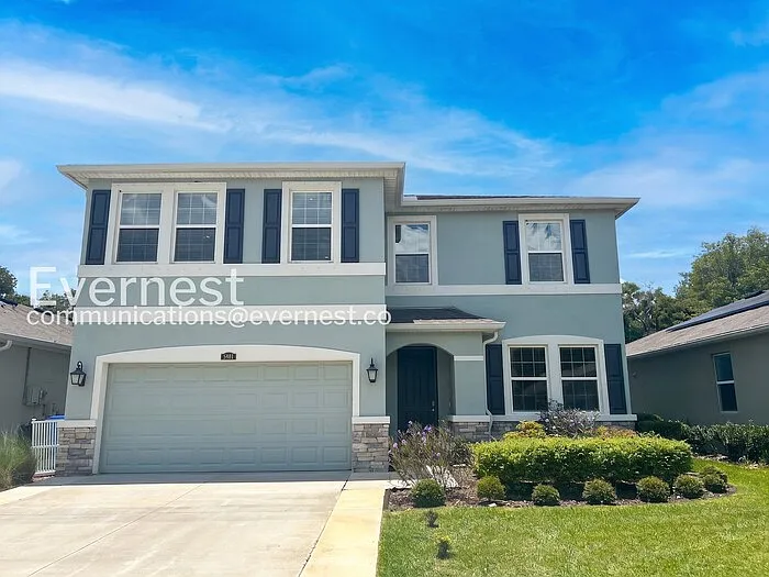 4 bed, 3.0 bath, 2738 sqft, $4,200 — Photo 2