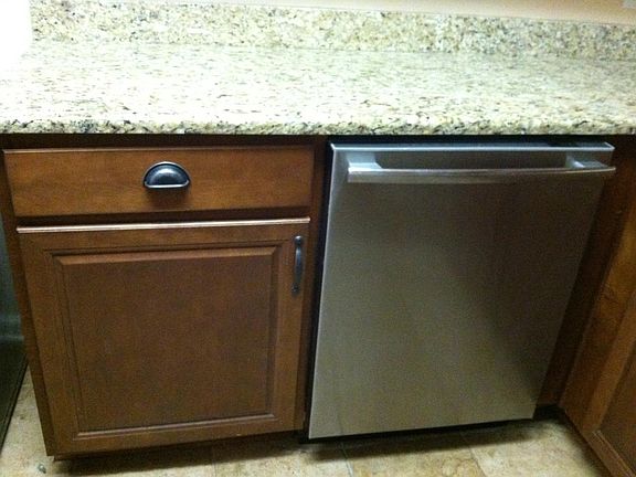 5th image of 220 S McLean Blvd APT 2