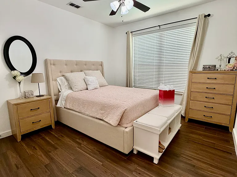 1812 Alton Way — Photo 12