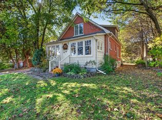 548 Division St, Kingston, ON K7K 4B4