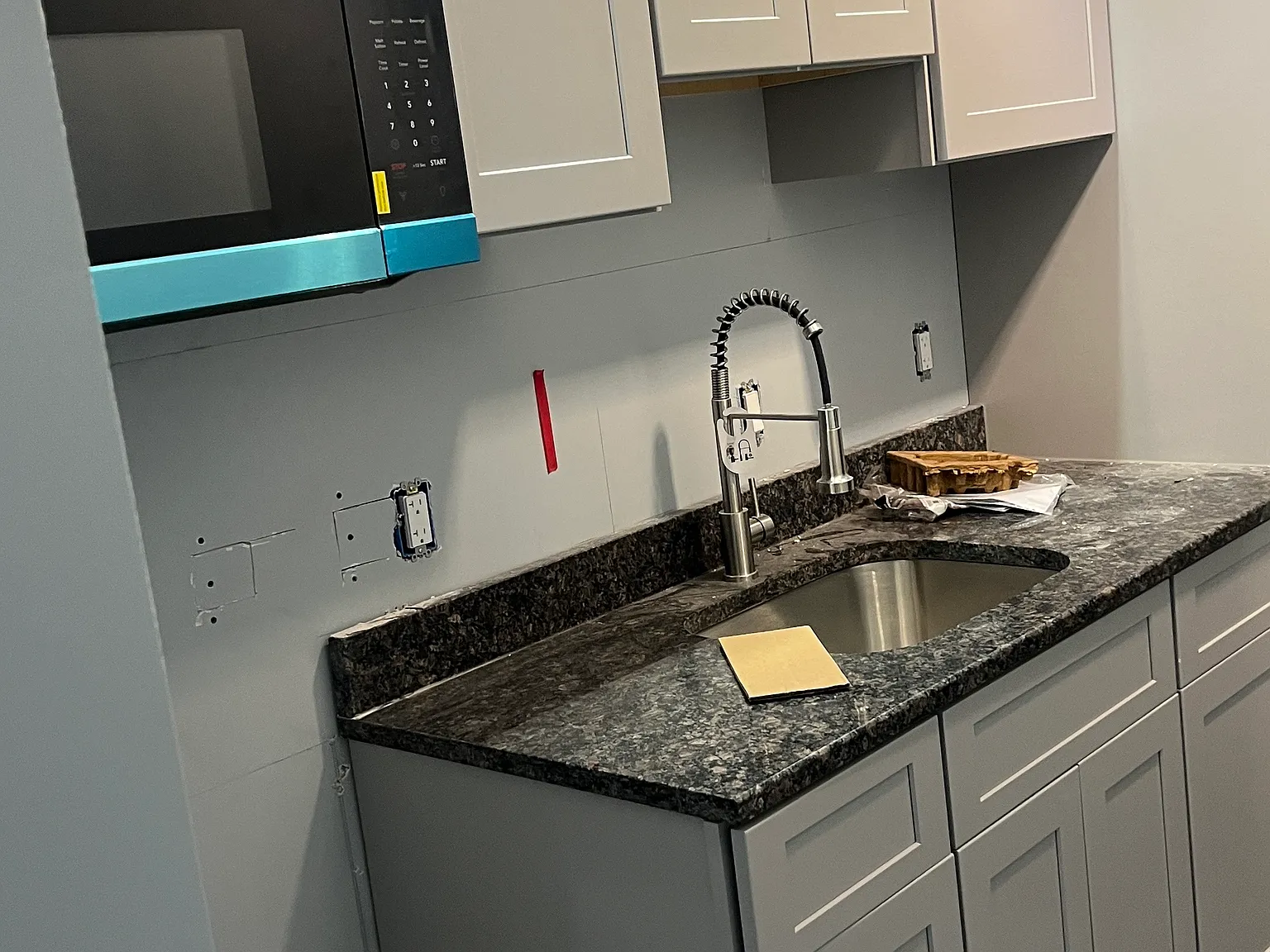 2 bed, $2,000 — Photo 3