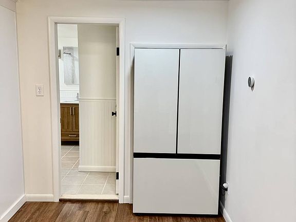 4th image of 59 Longdale Rd