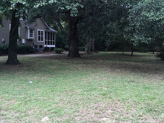 Great setting for a home