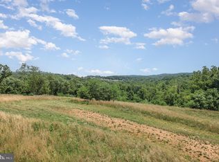 2 Charles Way, Dillsburg, PA 17019