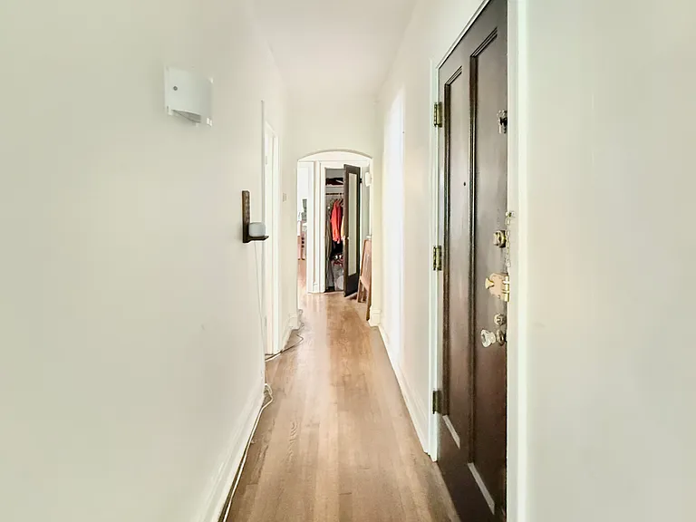 314 N Maple Ave #3N — Photo 5