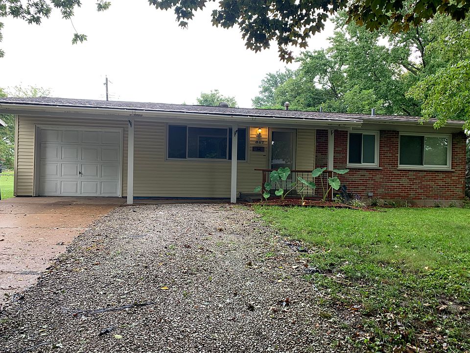 1st image of 817 Lynn Haven Ln