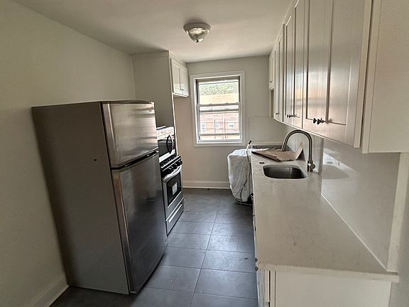 4th image of 225-21 69th Ave #2