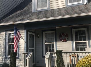 704 Westfield Dr #704, Cinnaminson, NJ 08077