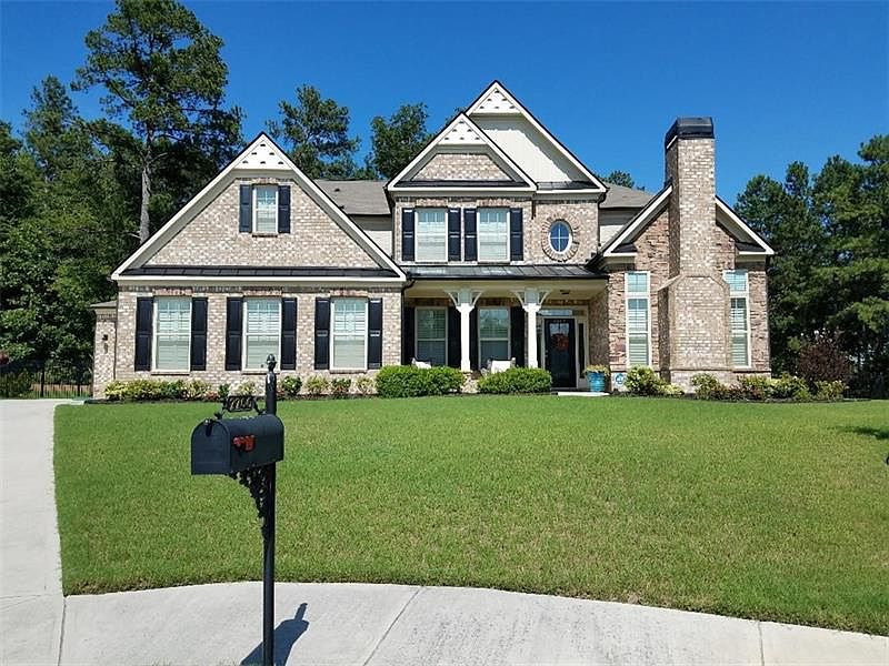 1st image of 2266 Caledonia Dr