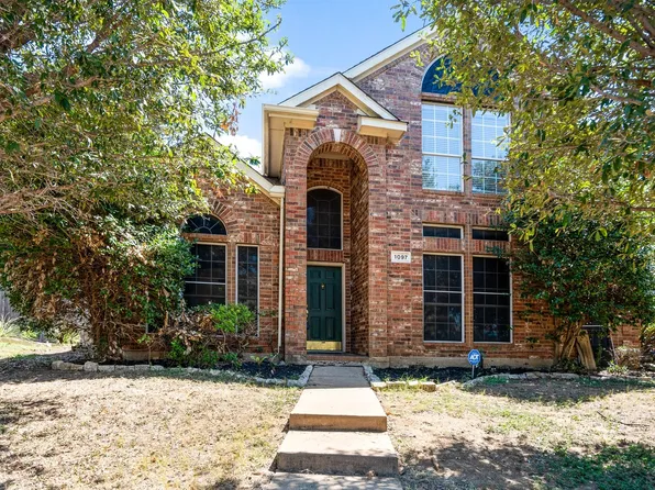 1097 Keeson Trl, Lewisville, TX 75077